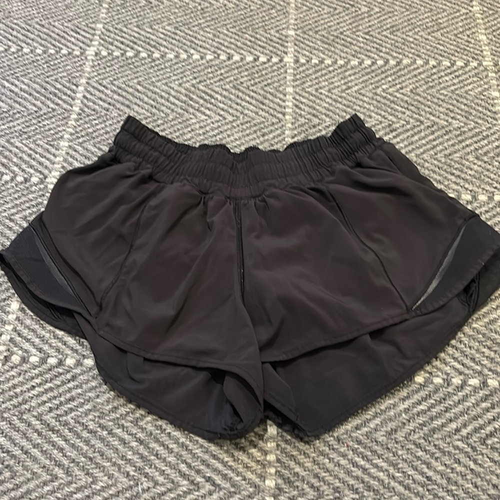 Black Lululemon shorts